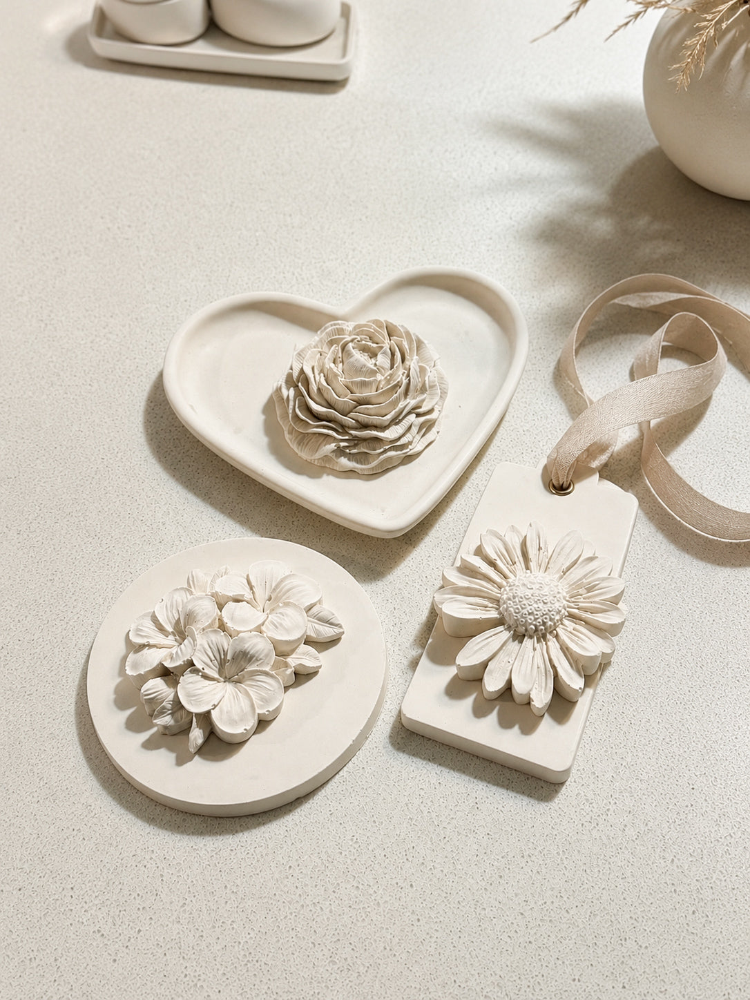 The Botanical Diffuser Collection