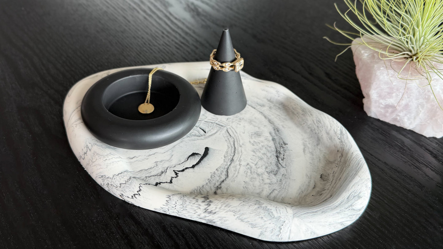 Cloud Form Tray